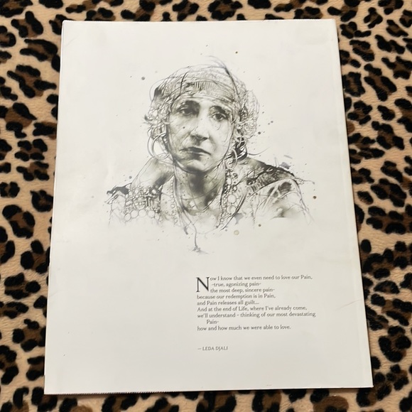 2016 ADBUSTERS Magazine Vol. 24 No. 2 Spooky Vendetta Anarchy Anonymous Mask - Picture 5 of 17